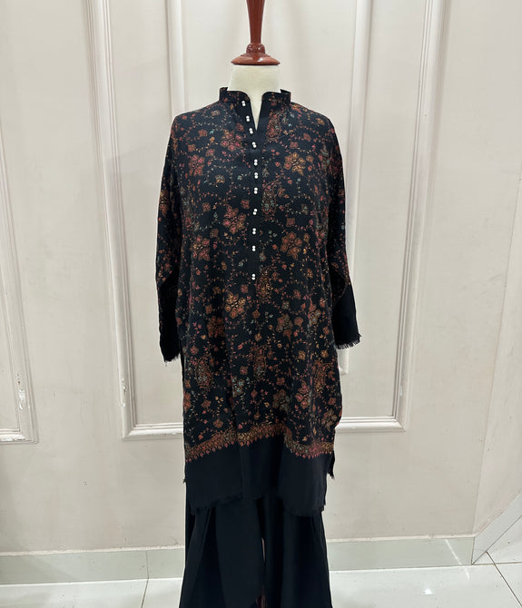 Rimsha - Hand embroidered pashmina