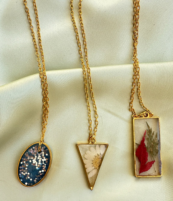Resin Pendant-01